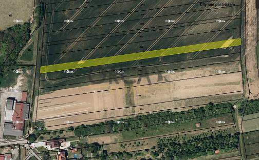 Prodej pole 2 120 m², Tupesy, okres Uherské Hradiště