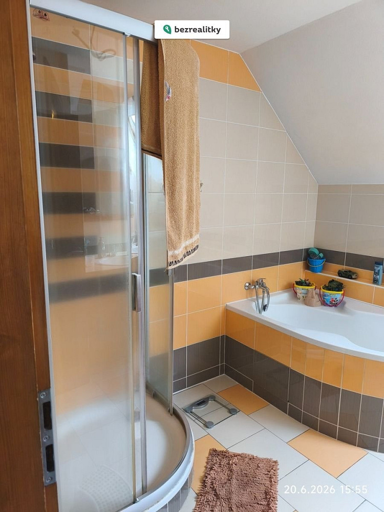Prodej domu 221 m² s pozemkem 779 m² — photo 5