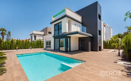 Prodej domu 115 m² s pozemkem 400 m², Playa Honda, Španělsko