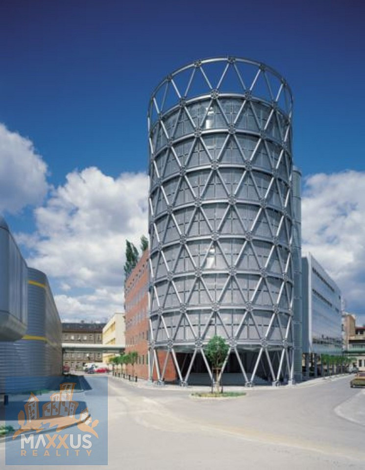 Pronájem kanceláře 129 m² – fotografie 4