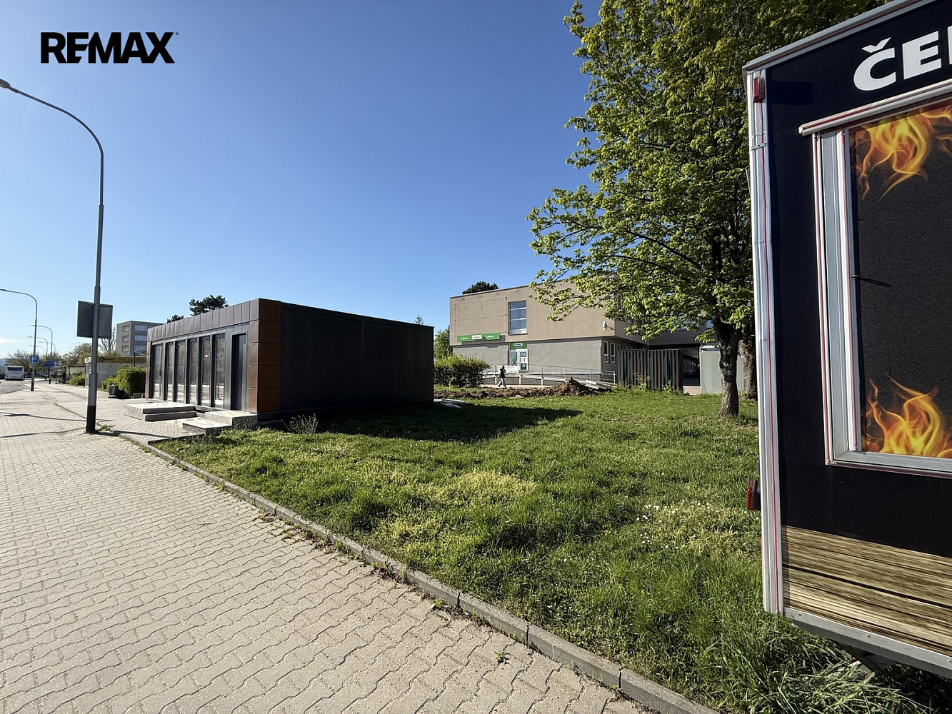 Pronájem obchodních prostor 30 m² — photo 5