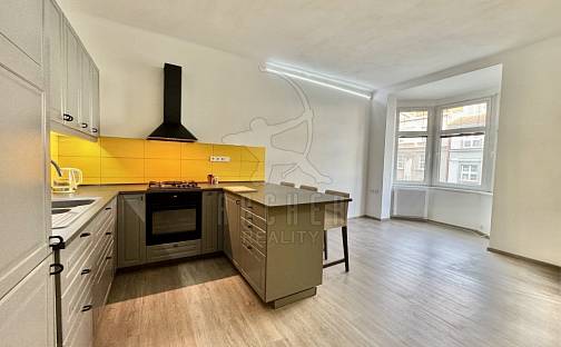 Prodej bytu 2+kk 53 m², Nuselská, Praha 4 - Michle