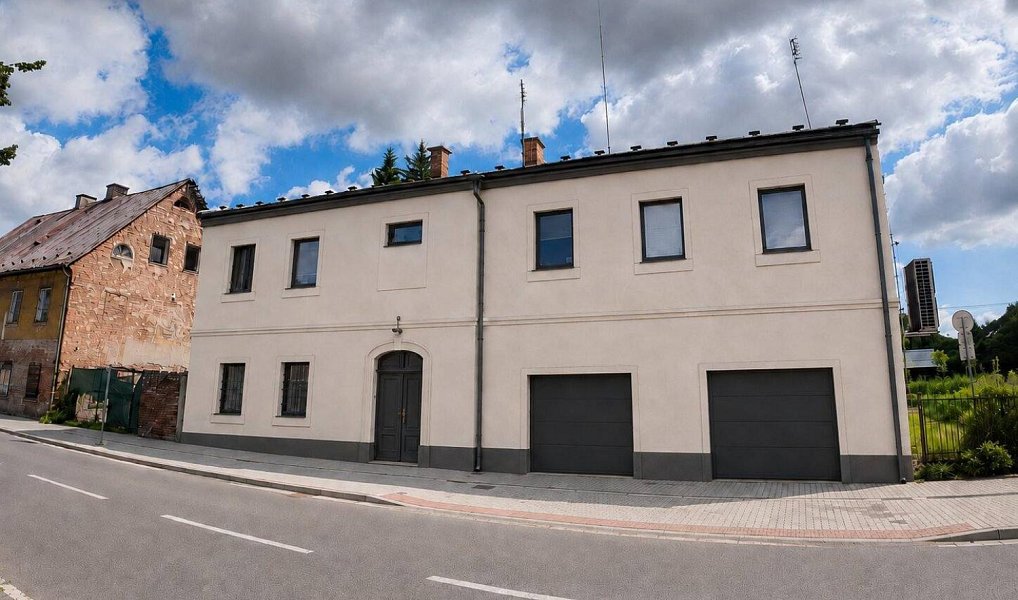 Prodej domu 300 m² s pozemkem 722 m², Broumov – náhled fotky 4