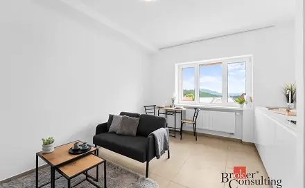 Prodej bytu 1+kk 24 m², Rýchorské náměstí, Žacléř, okres Trutnov