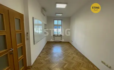 Pronájem kanceláře 108 m², Smetanova, Český Těšín, okres Karviná
