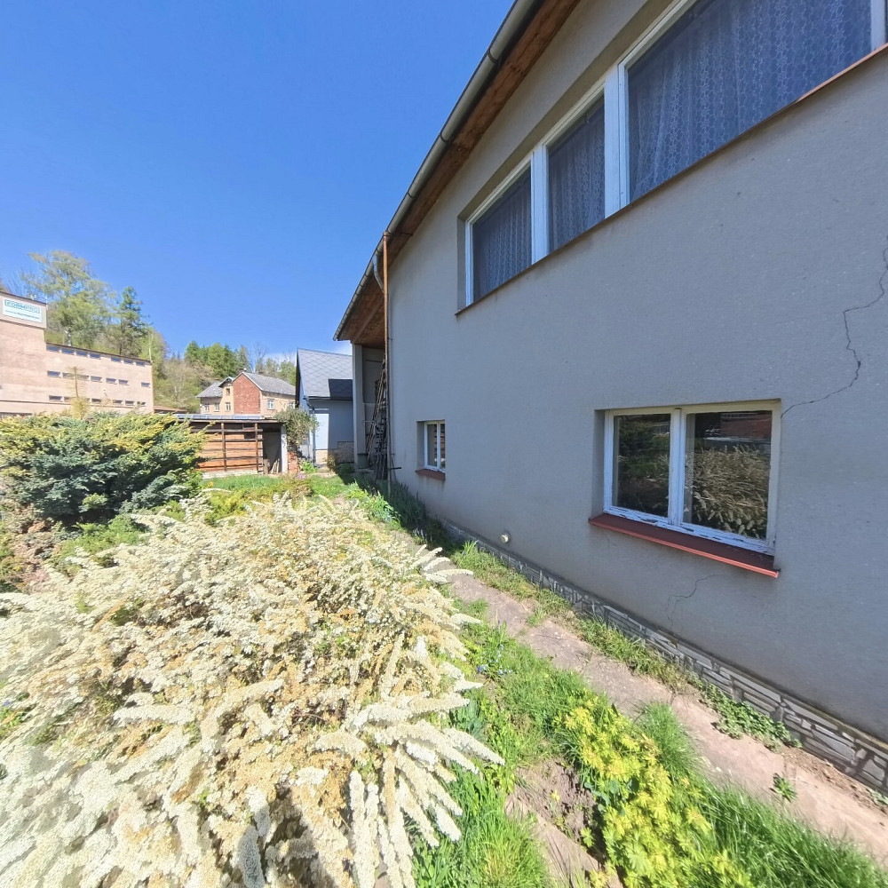 Prodej domu 215 m² s pozemkem 360 m² – fotografie 4