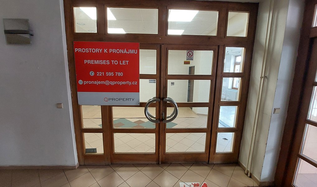 Pronájem obchodních prostor 71 m², Uherský Brod – náhled fotky 4