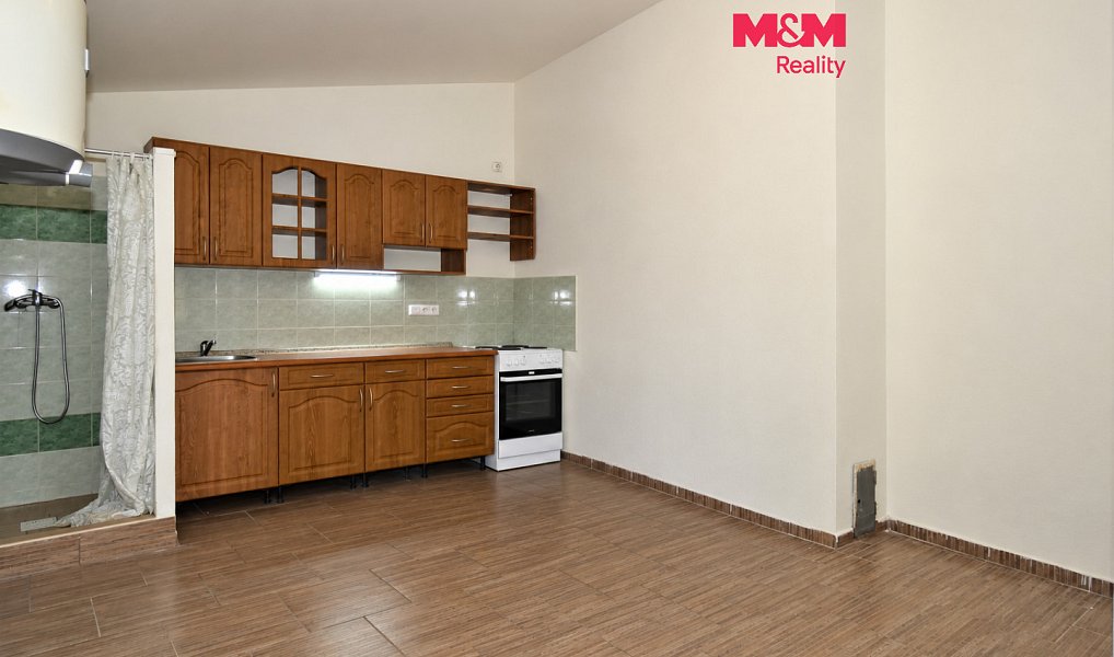 Pronájem bytu 1+kk, 20 m², Kolín, Červené Pečky