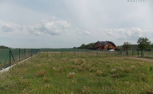 Prodej stavebního pozemku 1 051 m², Václavice, okres Benešov