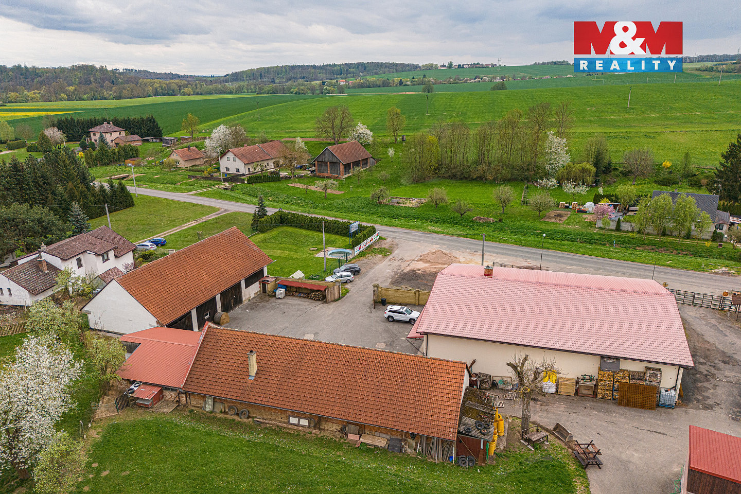 Prodej výrobních prostor 453 m² — photo 2