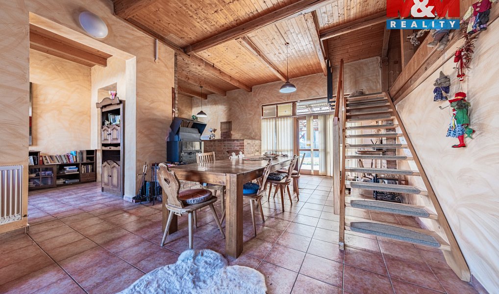 Prodej domu 300 m² s pozemkem 3 109 m², Pluhův Žďár – náhled fotky 13