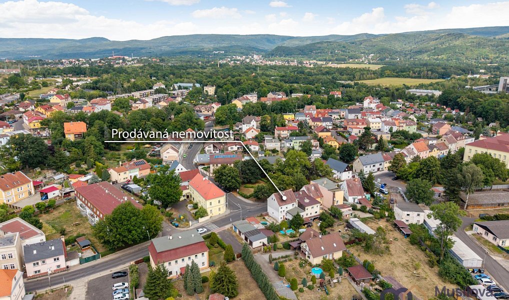 Prodej domu 210 m² s pozemkem 322 m², Novosedlice – náhled fotky 35