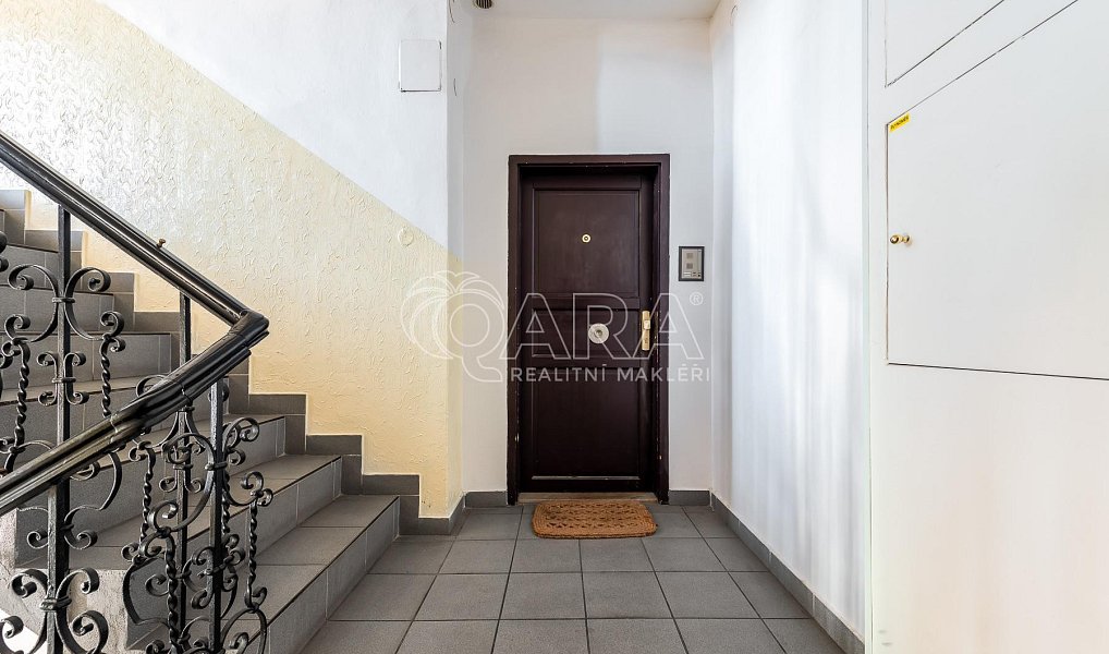 Prodej bytu 4+1 120 m², Praha – náhled fotky 23