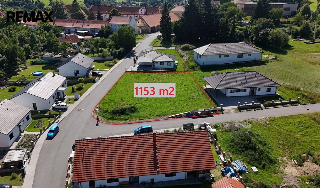 Prodej stavebního pozemku 1 153 m², Vlachovo Březí – náhled fotky 2