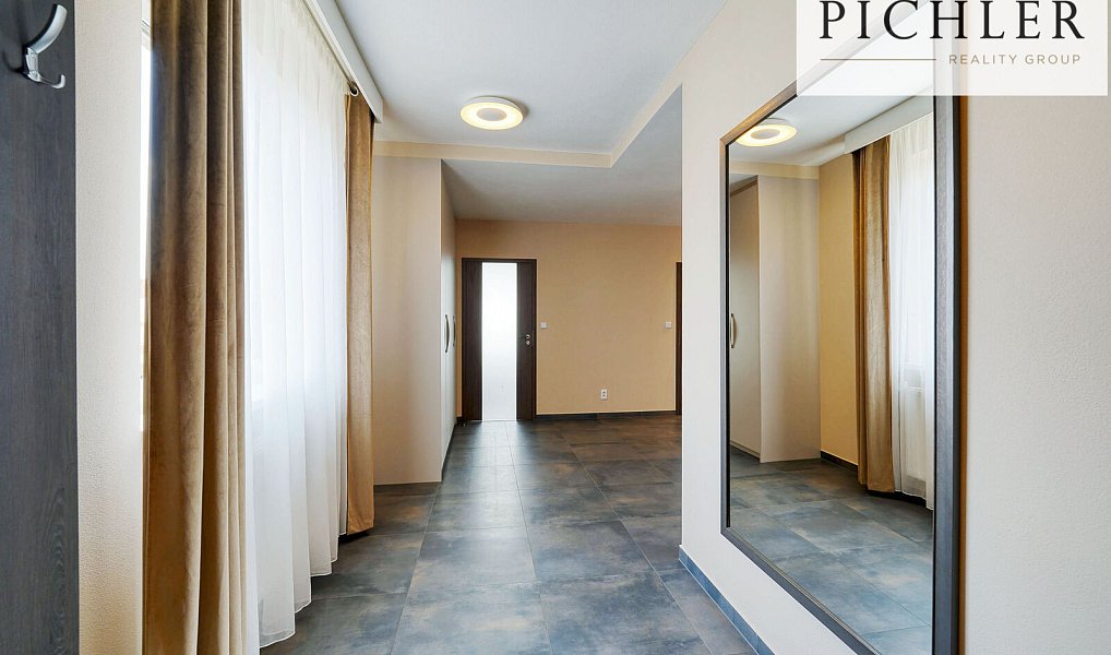 Prodej bytu 4+kk 155 m², Plzeň – náhled fotky 23