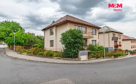 Prodej domu 256 m² s pozemkem 660 m², Čestice, okres Strakonice