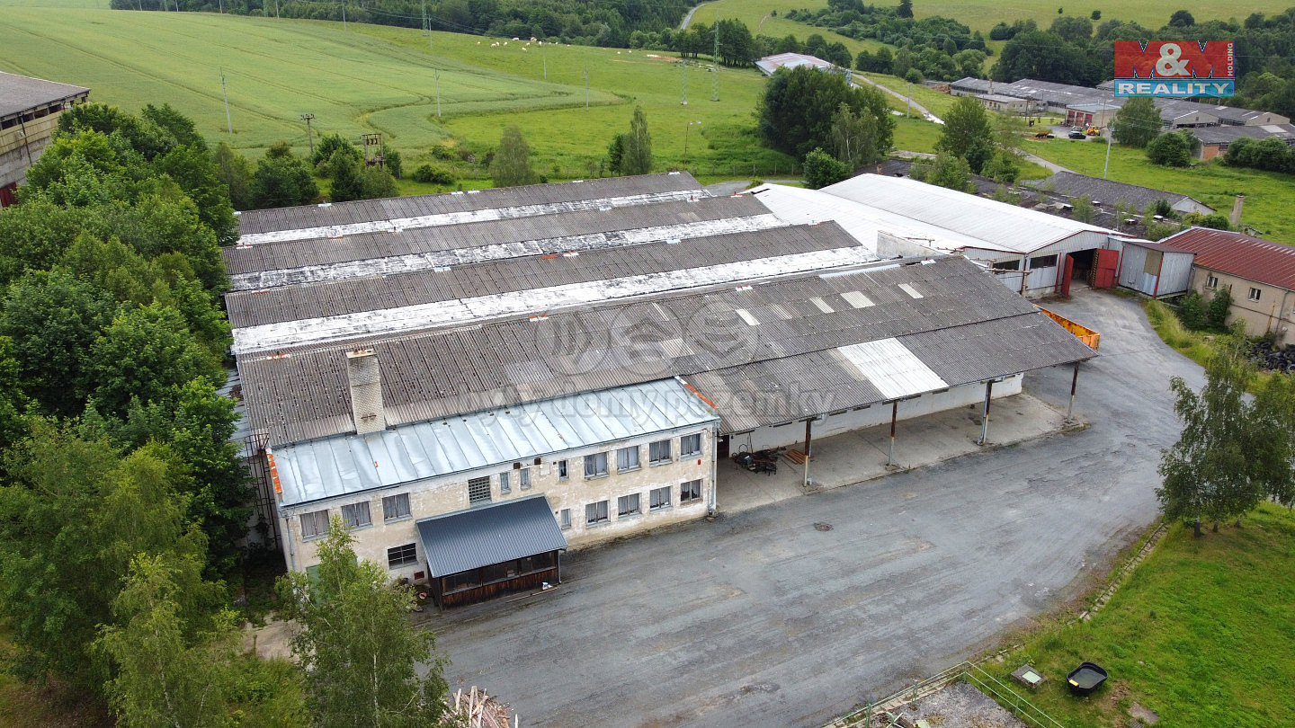 Prodej zemědělského objektu 1 200 m²