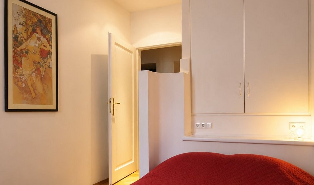 Pronájem bytu 3+kk 81 m², Praha – náhled fotky 3