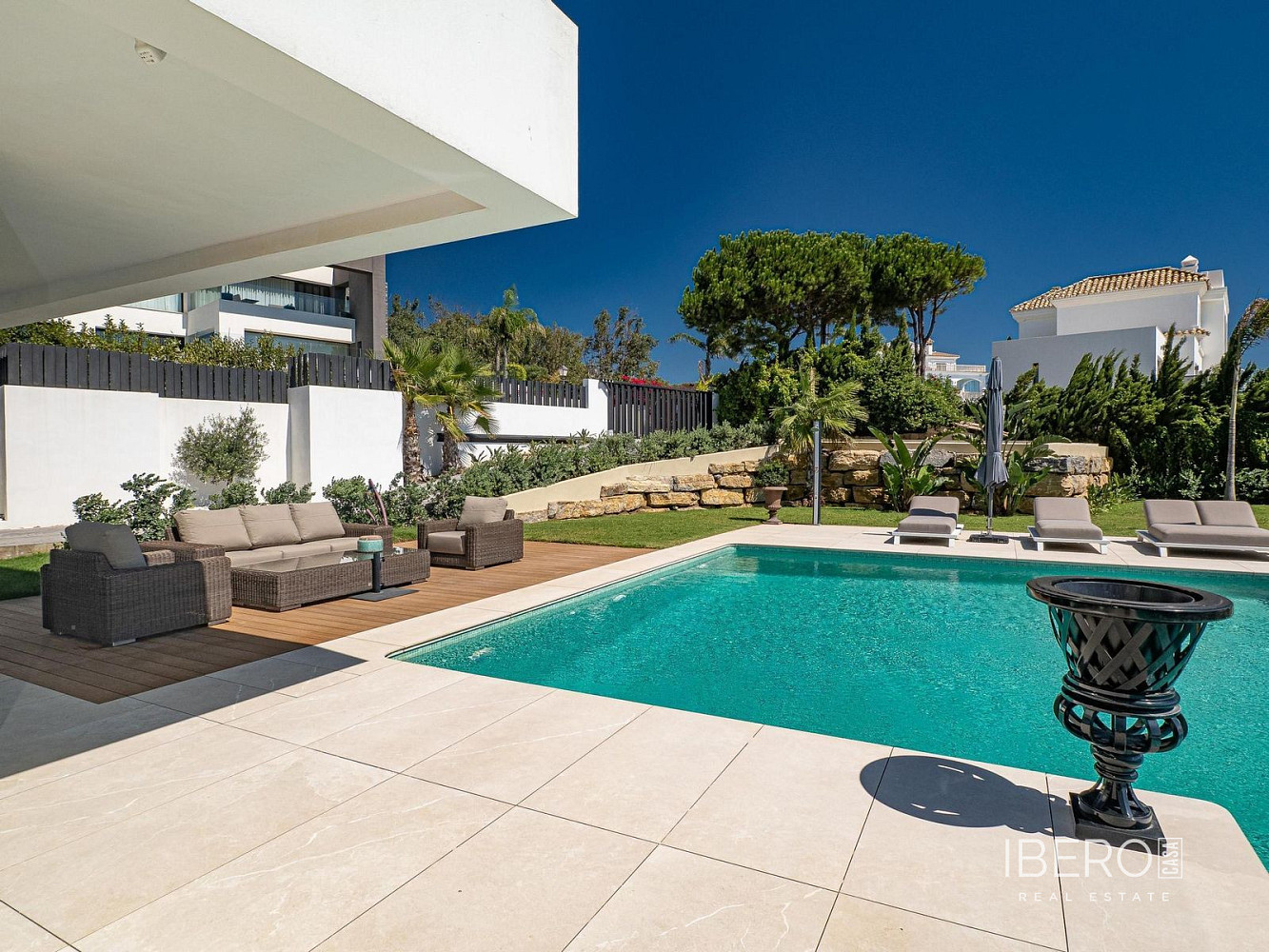Casa 5+kk – Málaga, Mangas Verdes, Ciudad Jardín - Vista 3