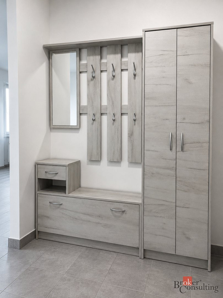Pronájem bytu 2+kk 45 m² — photo 2