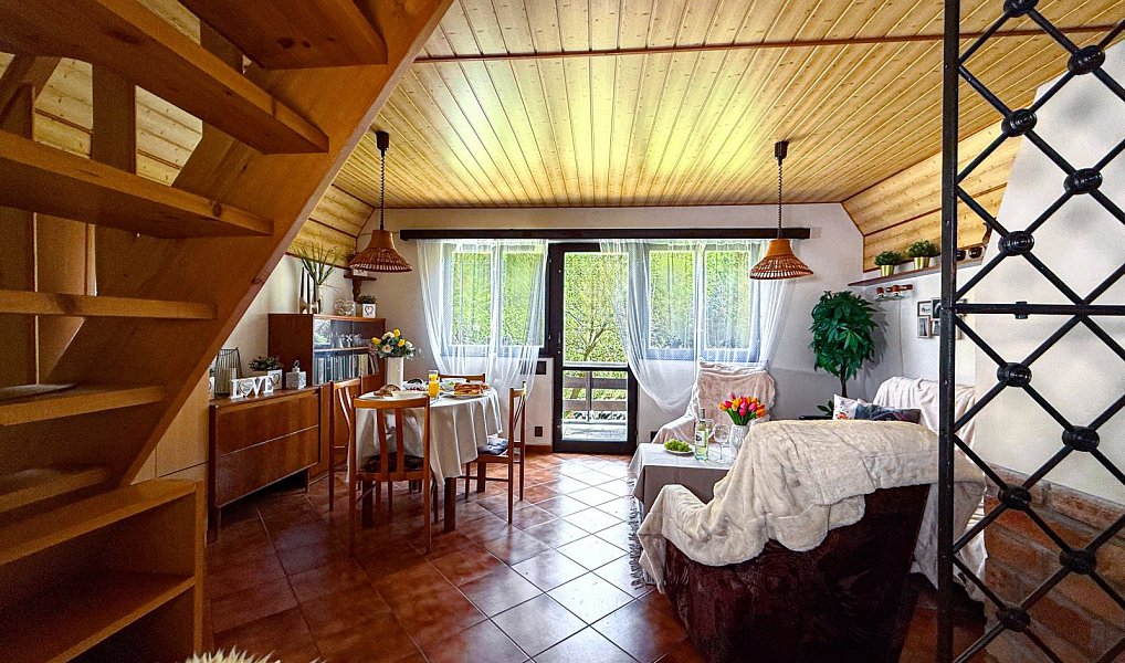 Prodej chaty/chalupy 96 m² s pozemkem 376 m², Římov – náhled fotky 7