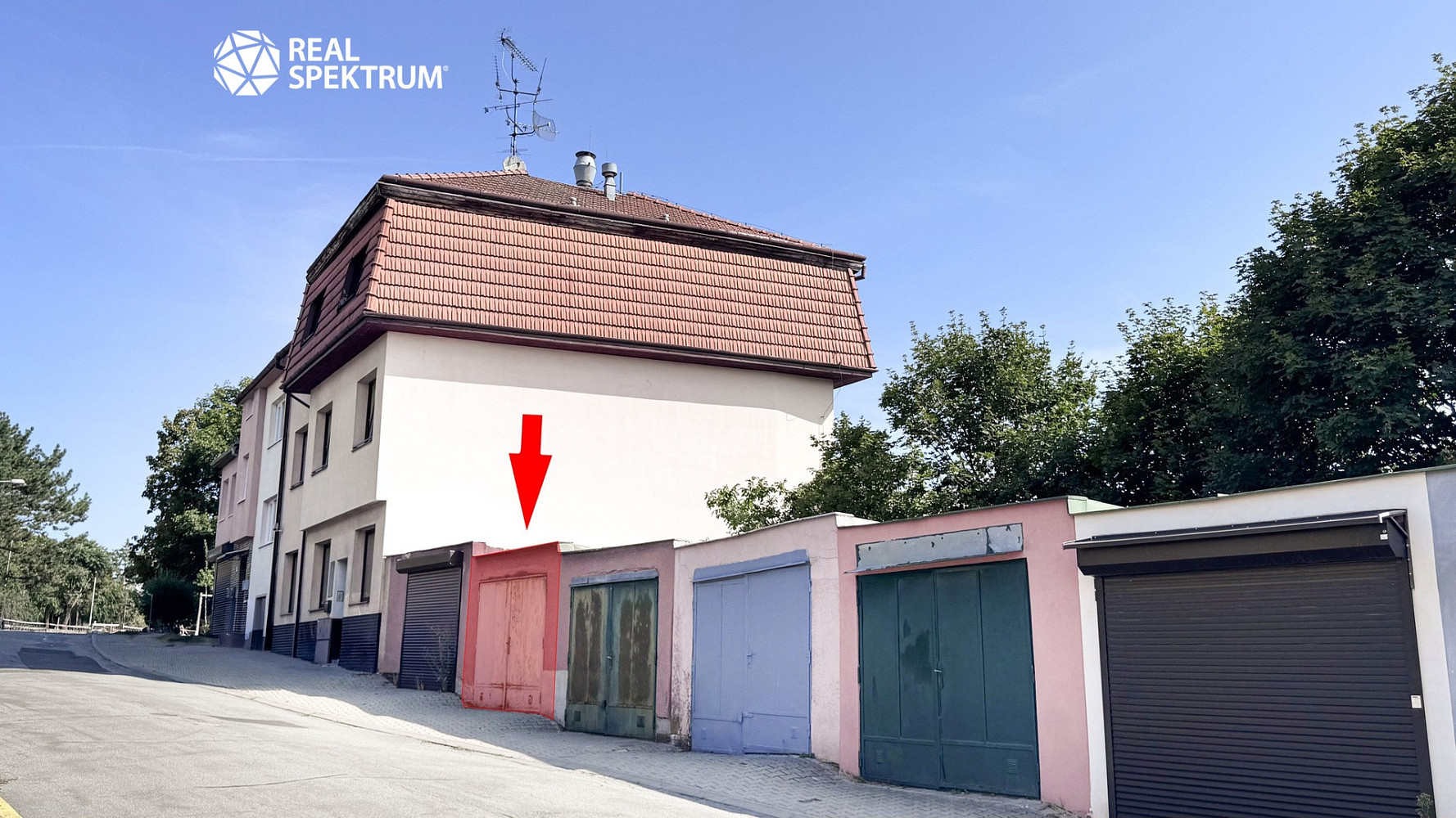 Prodej domu 515 m² s pozemkem 233 m² — photo 2