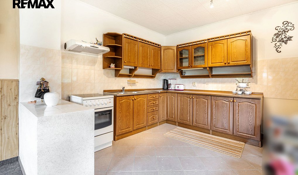Prodej domu 237 m² s pozemkem 27 969 m², Šindelová – náhled fotky 9