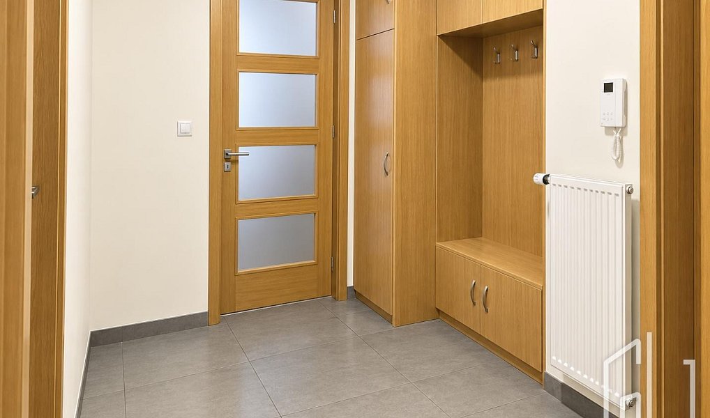 Pronájem bytu 2+kk 57 m², Praha – náhled fotky 8