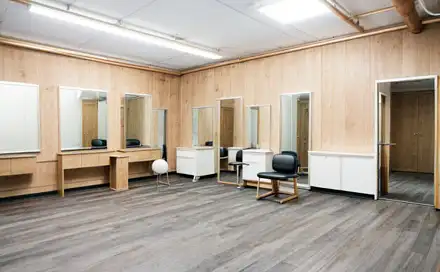 Pronájem obchodních prostor 150 m², Modenská, Karlovy Vary - Doubí