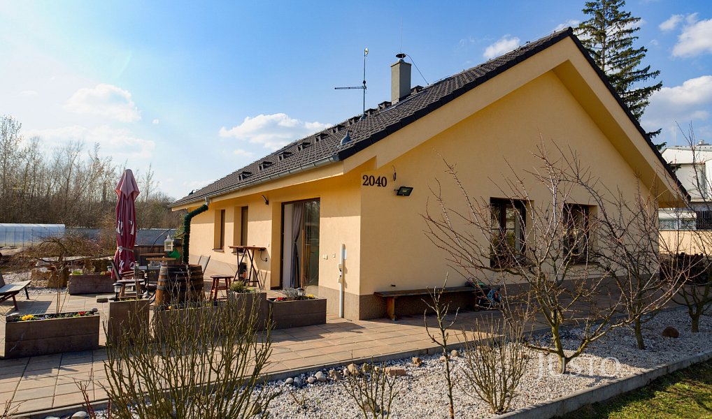 Prodej domu 227 m² s pozemkem 1 747 m², Teplice – náhled fotky 6