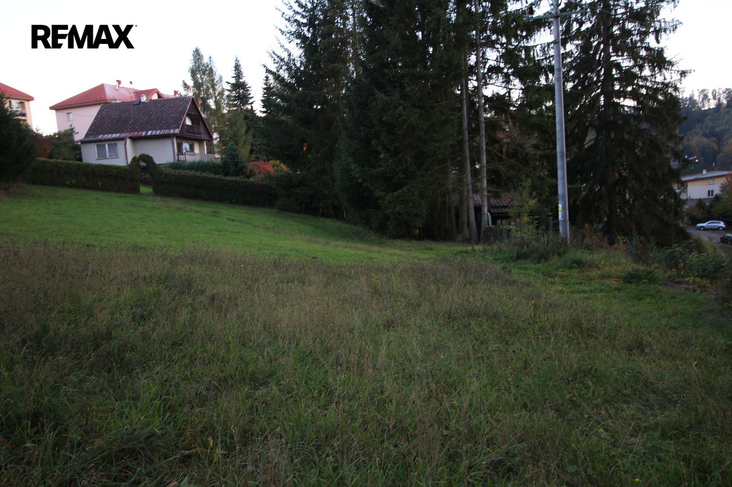 Prodej stavebního pozemku 1 291 m² – další