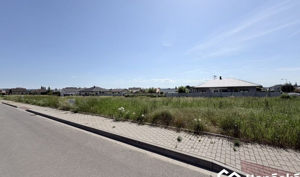 Prodej stavebního pozemku 592 m², Holešov – náhled fotky 2