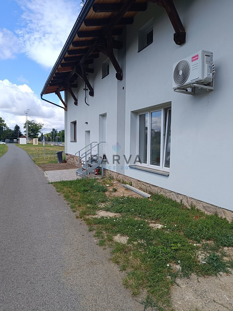 Pronájem domu 51 m² s pozemkem 51 m² — photo 2
