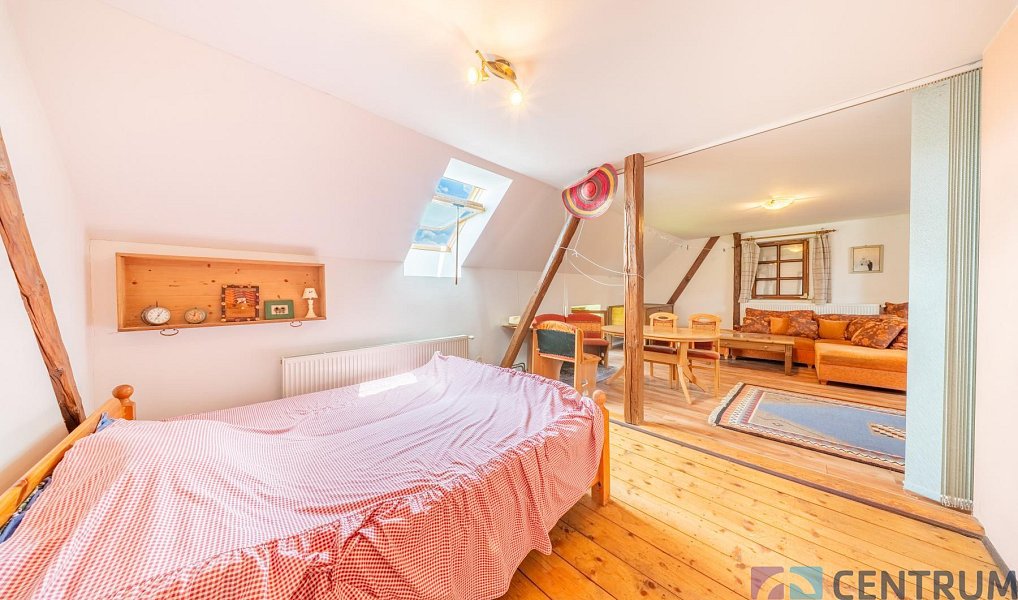 Prodej domu 267 m² s pozemkem 1 671 m², Obrubce – náhled fotky 16
