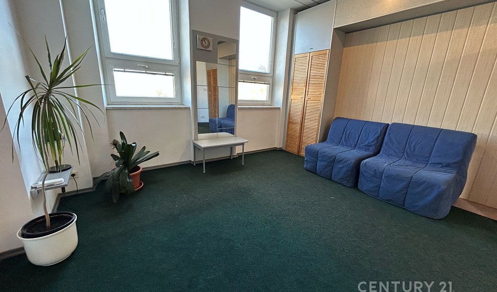 Pronájem kanceláře 60 m², Znojmo – náhled fotky 10