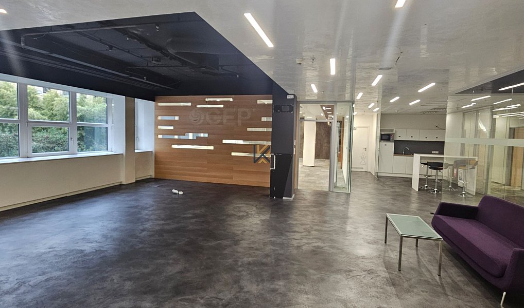 Pronájem kanceláře 2 344 m², Praha – náhled fotky 2