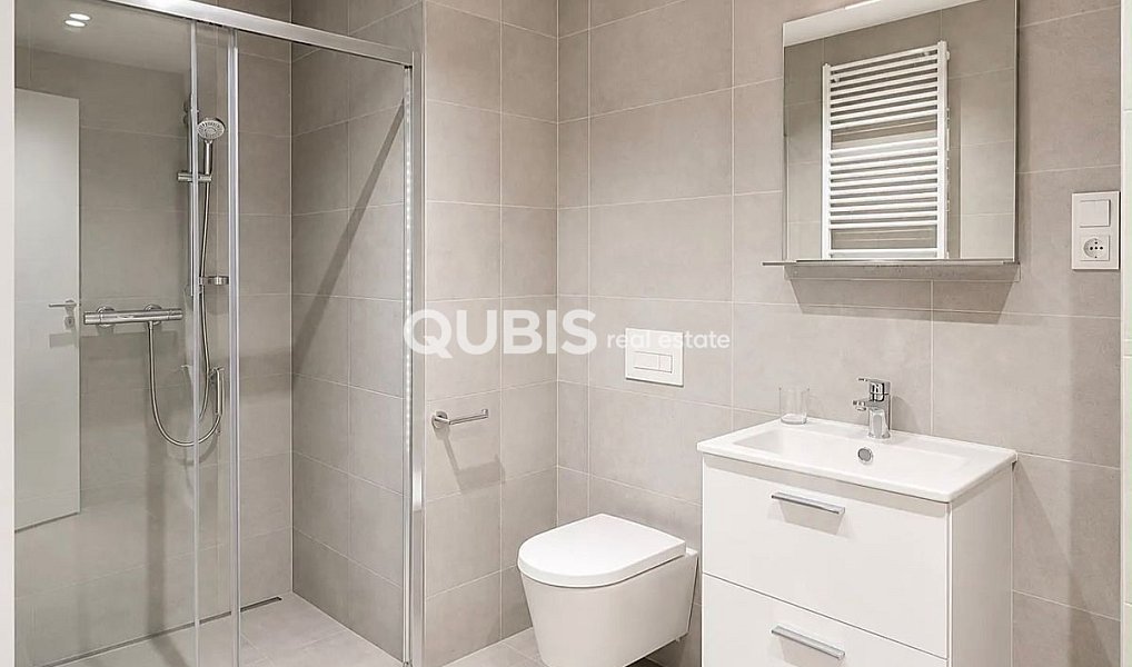 Pronájem bytu 2+kk 135 m², Praha – náhled fotky 3