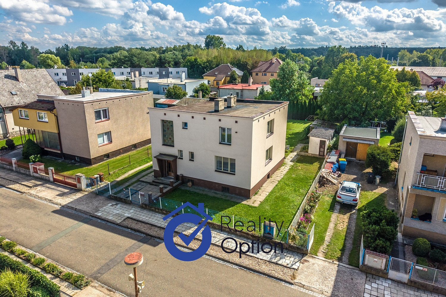 Prodej domu 180 m² s pozemkem 800 m²