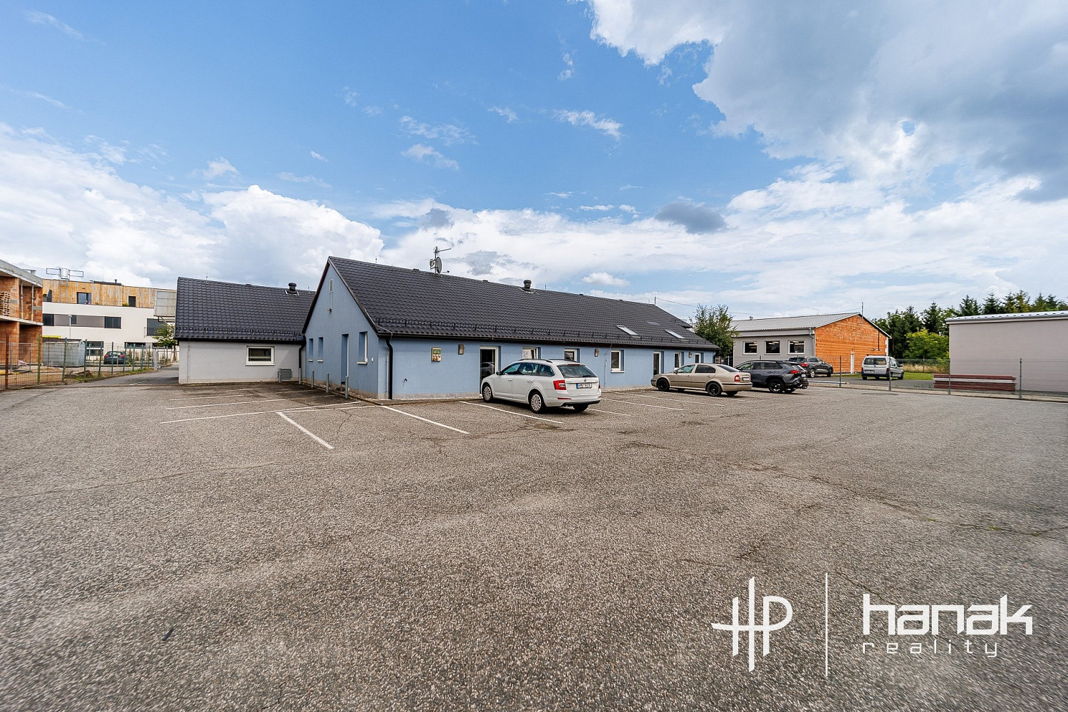 Pronájem kanceláře 533 m² – fotografie 4