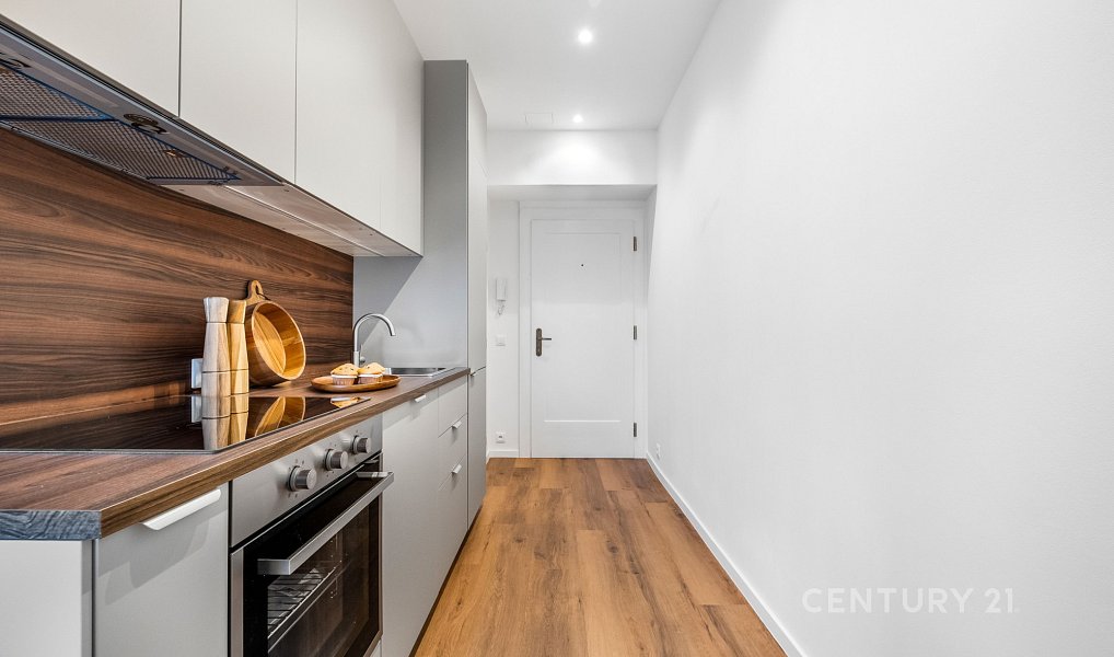 Pronájem bytu 1+kk 28 m², Praha – náhled fotky 7