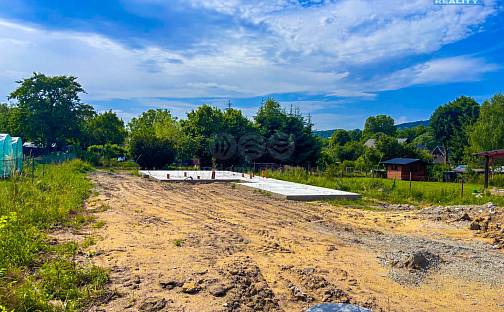 Prodej stavebního pozemku 877 m², Stružnice, okres Česká Lípa