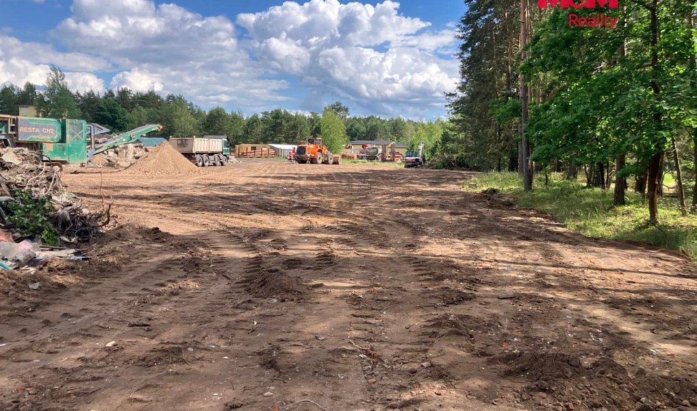 Prodej komerčního pozemku 8 120 m², Ralsko – náhled fotky 2