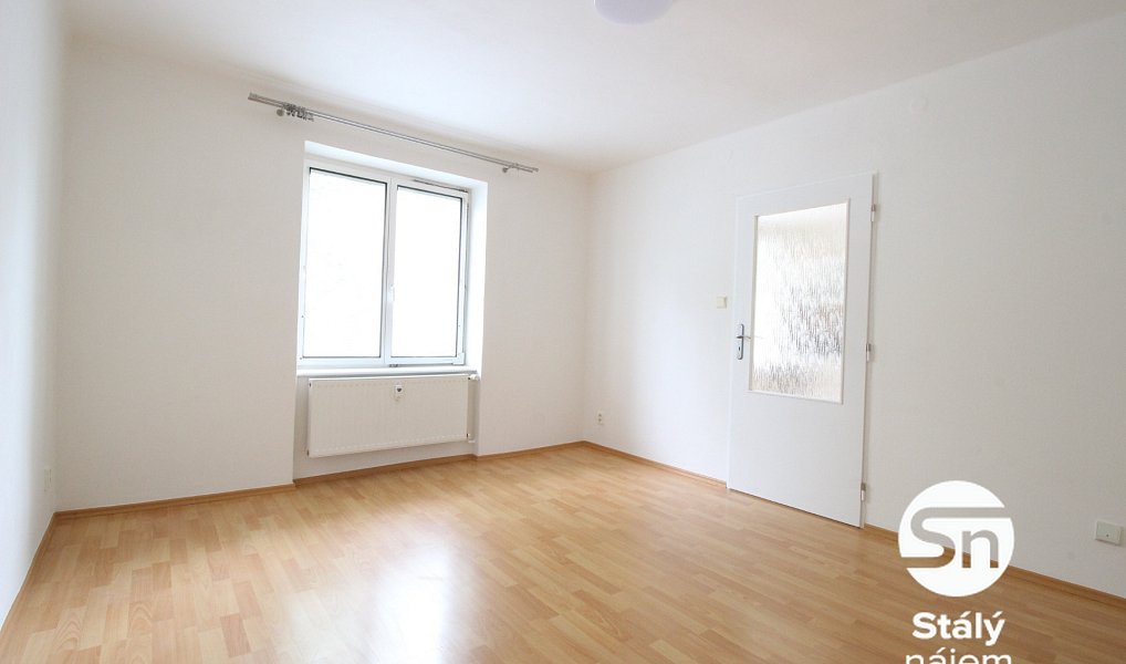 Pronájem bytu 1+1 31 m², Praha – náhled fotky 2