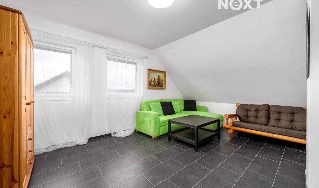 Prodej domu 130 m² s pozemkem 688 m², Králův Dvůr – náhled fotky 12