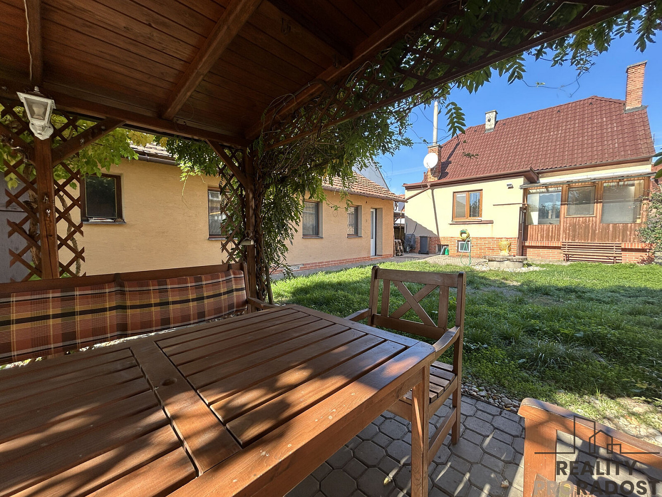 Pronájem domu 699 m² s pozemkem 620 m²