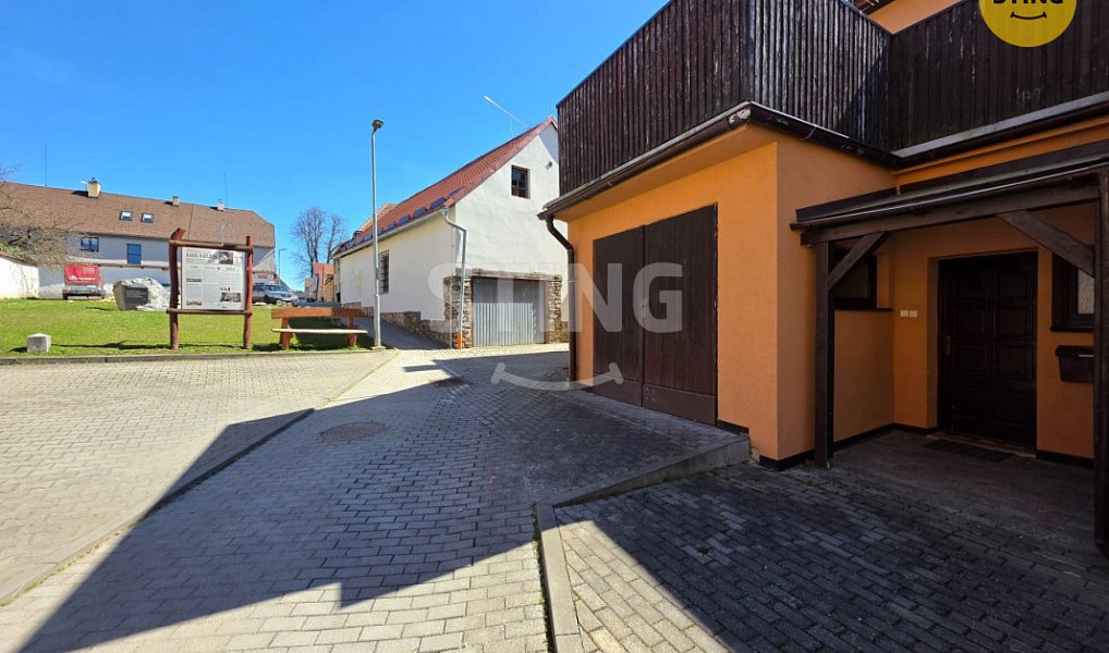 Prodej domu 298 m² s pozemkem 158 m², Batelov – náhled fotky 28