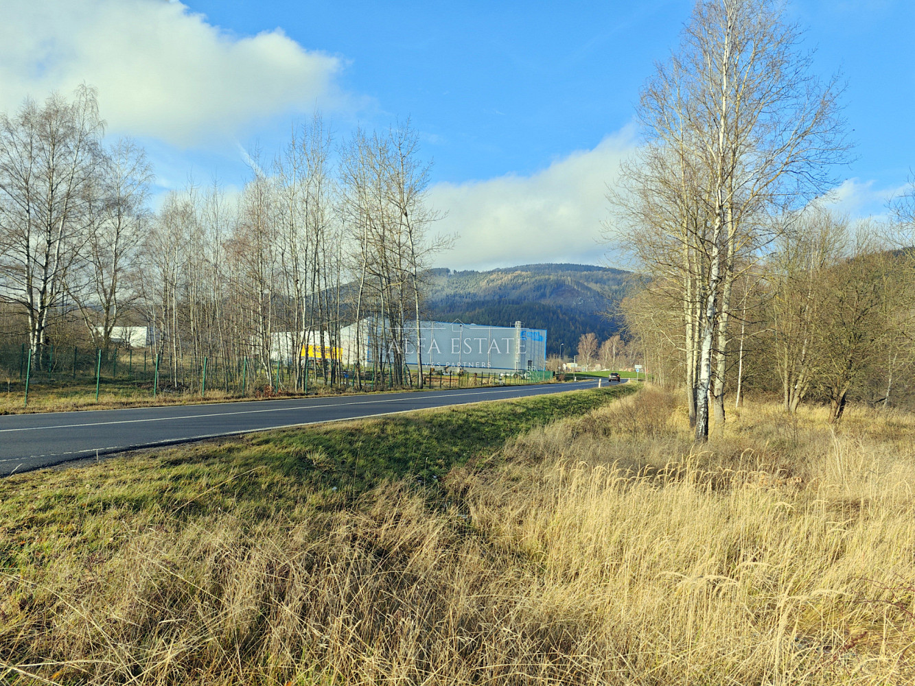 Prodej komerčního pozemku 16 411 m² - Widok 2
