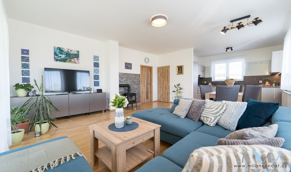 Prodej domu 106 m² s pozemkem 1 942 m², Zalužany – náhled fotky 5