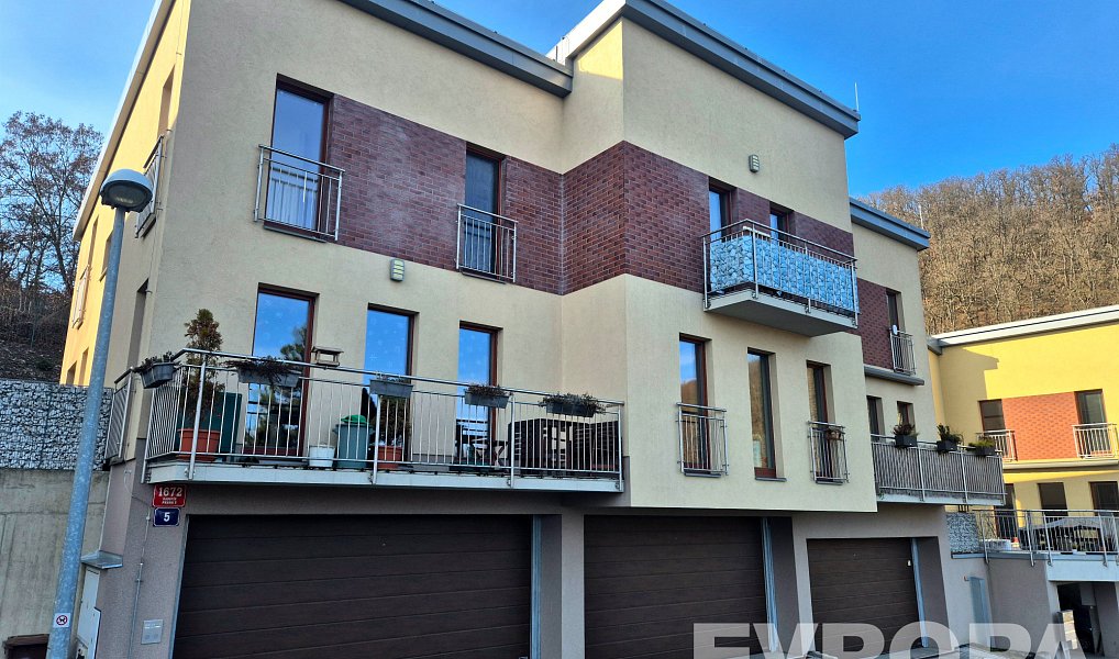 Prodej bytu 4+kk 96 m², Praha – náhled fotky 4