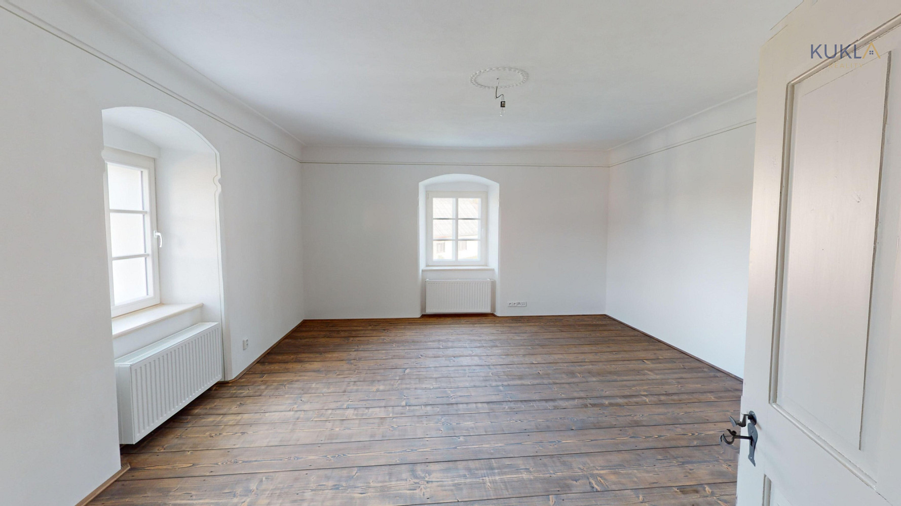 Prodej domu 380 m² s pozemkem 1 805 m² – fotografie 3